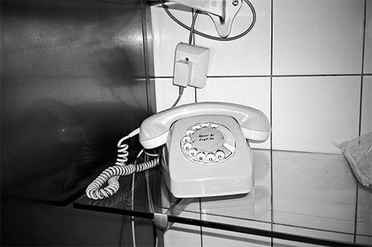 Telefon, Telephone