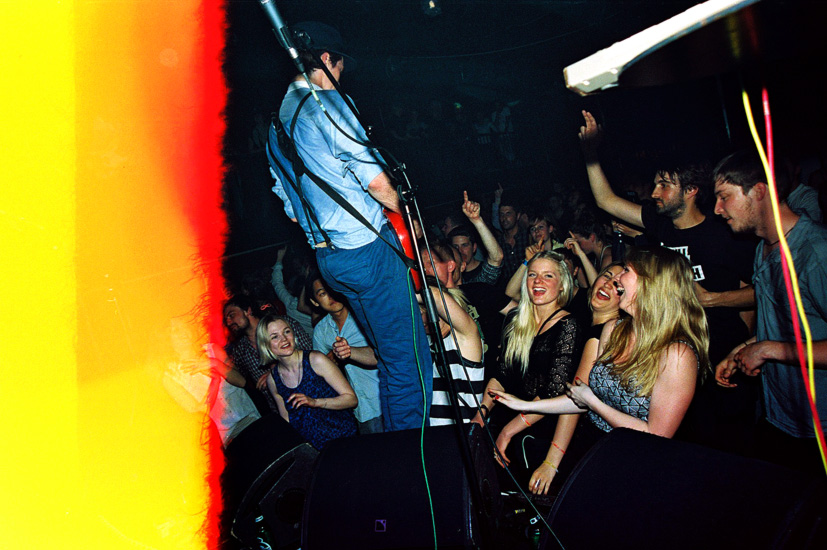 WhoMadeWho