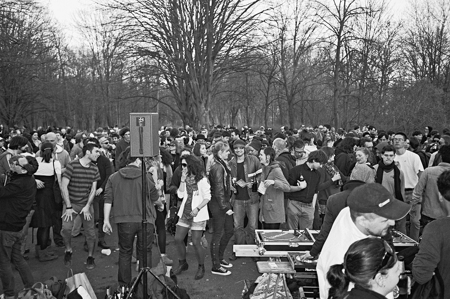 Rave, Berlin, Treptower Park