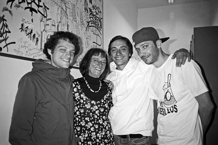 Huss und Hodn, Gloria, Hulk Hodn, Retrogott, Twit one, RadioLoveLove, Brous one