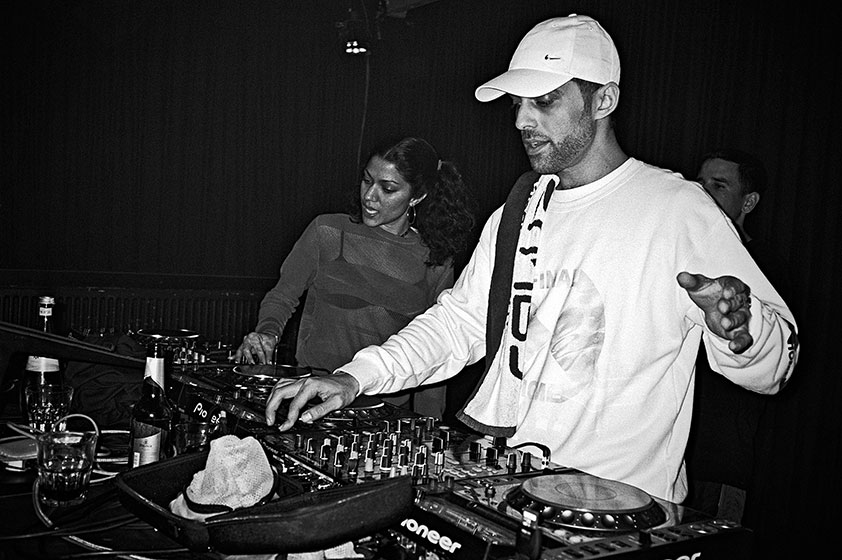 Future Brown, Kantine Berghain, analog, s/w, schwarz-weiss, b/w, black and white, Contax T3