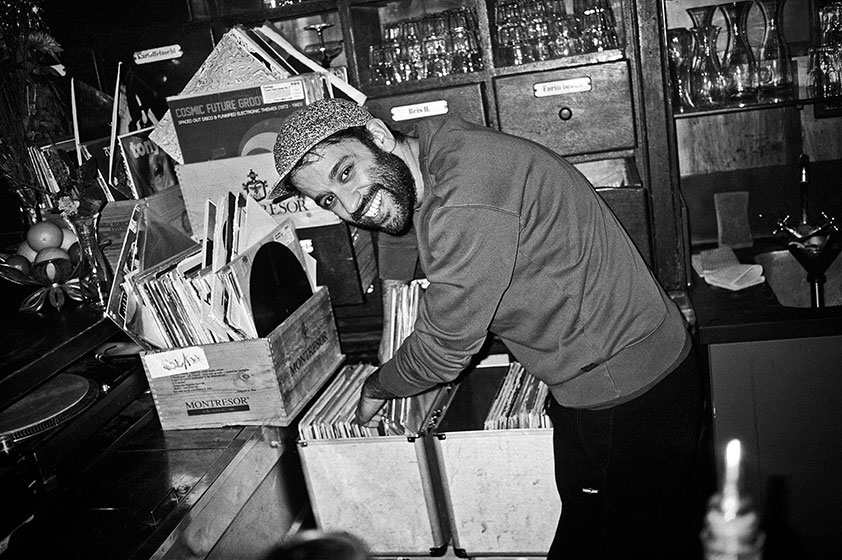Youssef, Goldener Hahn, analog, s/w, schwarz-weiss, b/w, black and white, Contax T3