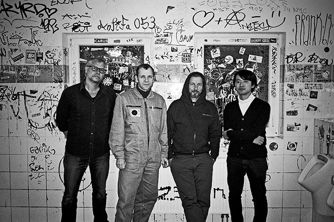 Ai, druckluft Oberhausen, Point and shoot, p&s, point & shoot, analog, s/w, schwarz-weiss, b/w, black and white, Contax T3