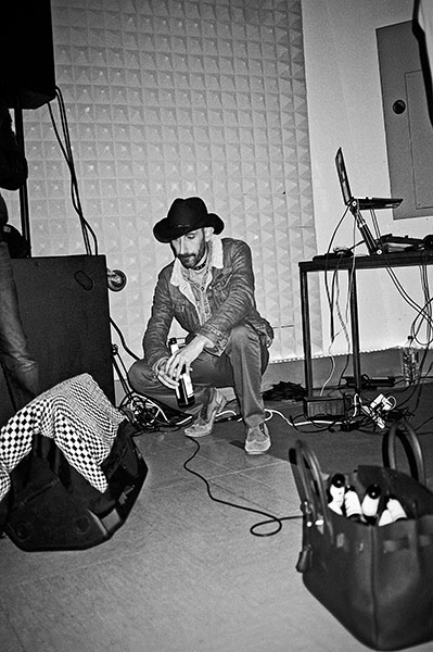 Hall & Rauch, Elektro Müller, Point and shoot, p&s, point & shoot, analog, s/w, schwarz-weiss, b/w, black and white, Contax T3