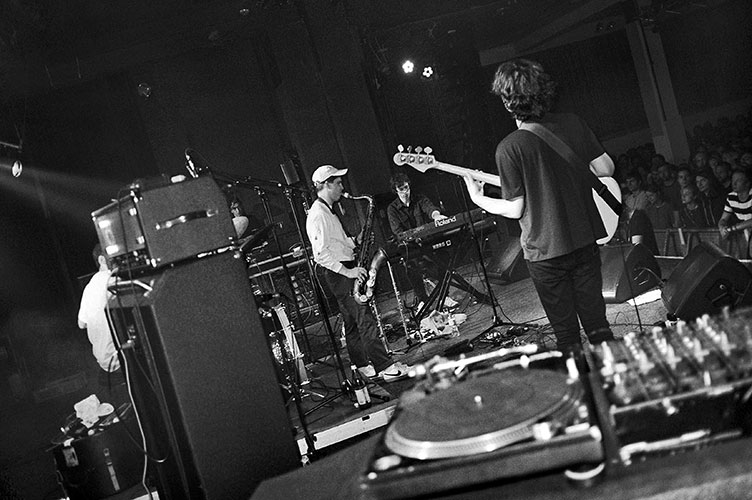 BadBadNotGood, badbadnotgood, bbng, BBNG, astra Berlin, Berlin, Astra Kulturhaus, BBNG europe tour 2017, Jazz, carhartt, carhartt wip, concert, musicphotography, analog, analogphotography, analogfotografie, point and shoot, point & shoot, Contax T3, conta