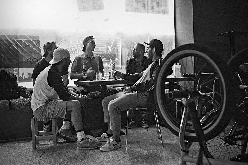 analogphotography, analogfotografie, analog, Yashica, Yashica T3, bw, black and white, schwarzweiss, sw, Kodak Tmax400, Kodak Tmax 400, filmfeed, analogfeed, analogblog, analogphotoblog, analogfotoblog, point and shoot, pointandshoot, compactcamera, düss