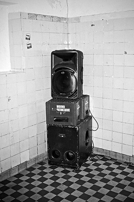 on film, analog compactcamera, analogphoto, analogfoto, analogphotography, compactcamera, 35mm, 35mm feed, analogfeed, filmfeed, rheinraum, rheinraum e.v., düsseldorf, contax, contax t3