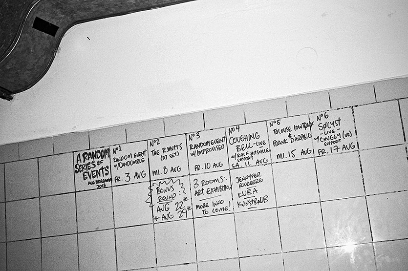 on film, analog compactcamera, analogphoto, analogfoto, analogphotography, compactcamera, 35mm, 35mm feed, analogfeed, filmfeed, rheinraum, rheinraum e.v., düsseldorf, contax, contax t3