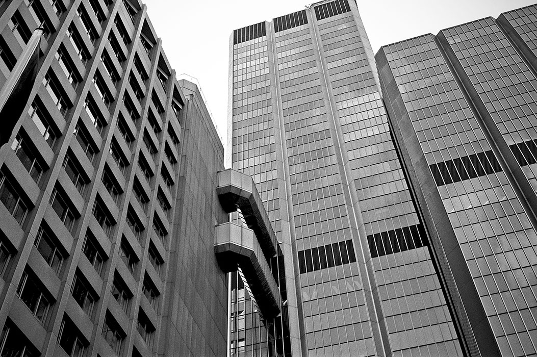 LVA, LVA Düsseldorf, LVA Gebäude, covid 19, Düsseldorf, analog, analogfotografie, analogphotography, Kodak Tmax 400, Leica, Leica minilux, sw, bw
